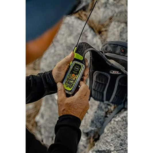 ResQLink 400 - SOS Personal Locator Beacon With GPS And Global Coverage - Designed To Alert Search And Rescue Efforts